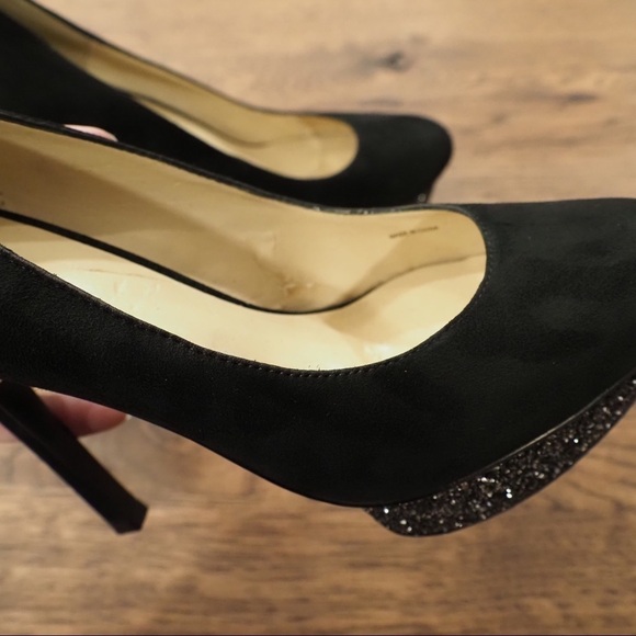 Pelle Moda 7.5 black suede glitter platform heels - Picture 15 of 16